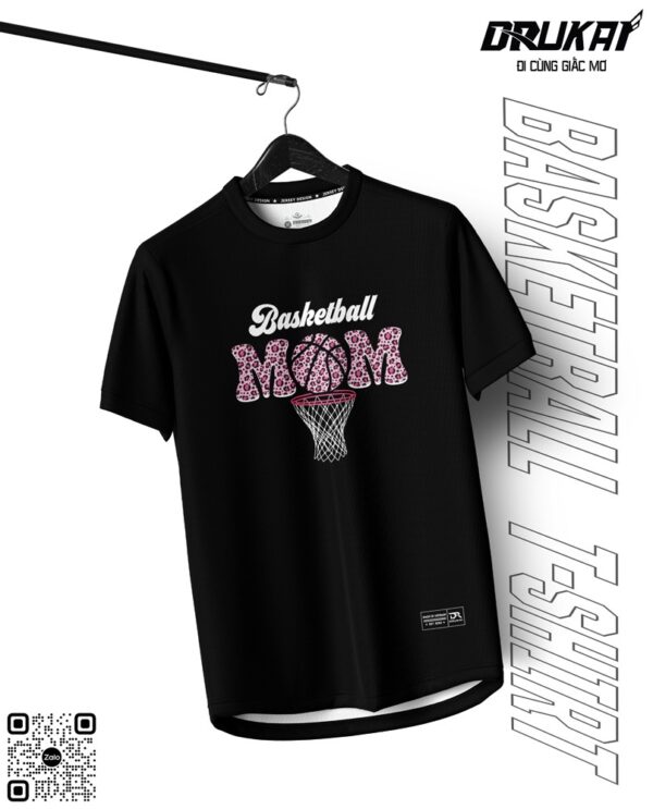 Áo Thun Đen In Chữ Basketball MOM – Cá Tính & Năng Động